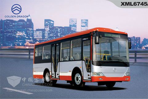 Golden Dragon Bus XML6745J13C