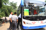 Leaders of customer enterprises take a visit of Zhongtong bus