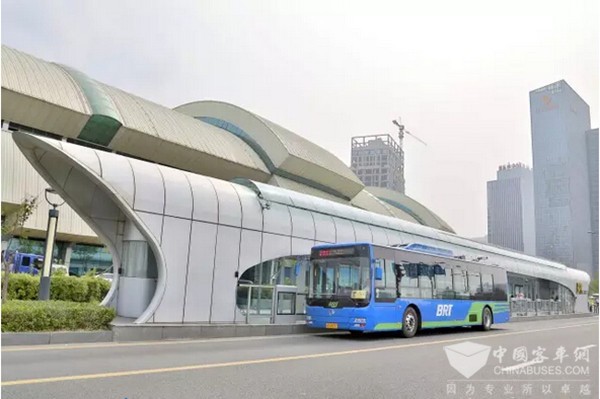 Golden Dragon Electric Buses on New Energy Bus Routes