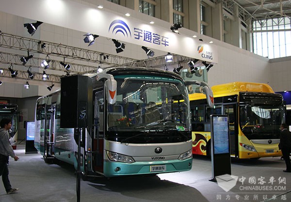 Yutong Attends Tianjin International Bus Exhibition