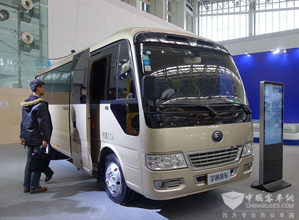 Yutong Attends Tianjin International Bus Exhibition