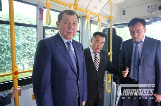 Kazakhstan Delegation Visited Higer Bus
