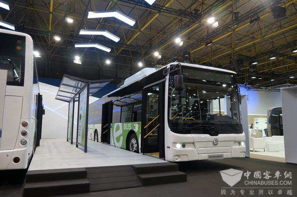 Golden Dragon Pushes Global Bus Manufacturing Industry to A New Height