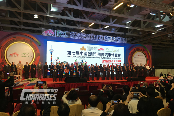 Higer Wins 5 Awards at China Bus Industry 60th Anniversary Celebration