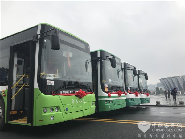 CRRC Delivers 272 Electric City Buses to Shaoyang