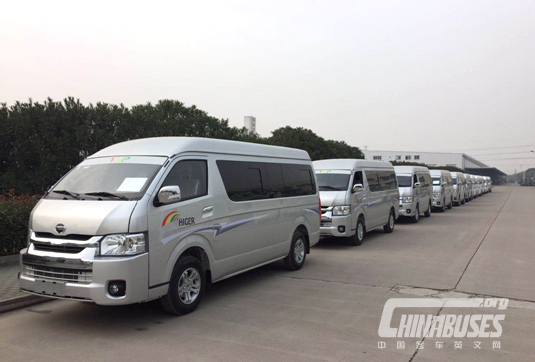 Higer New Hiace Vans Shipped in Batches