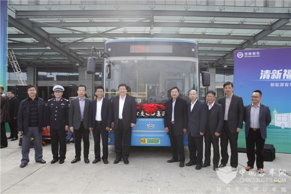 Golden Dragon Plays a Key Role in Promoting Green Public Transport in Fujian Province