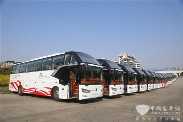 40 Units Gold Dragon Luxury Buses Arrived in Xinjiang for Operation