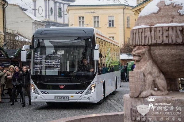 Ikarus delivered a couple of 120e electric buses in Hungary (jointly  developed with CRRC) - Sustainable Bus