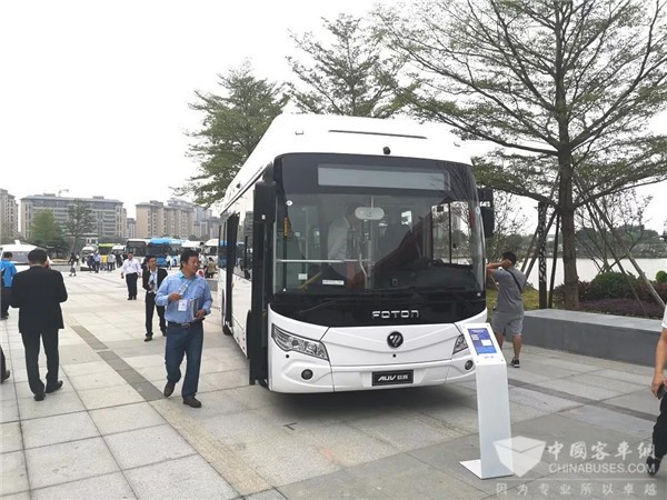 12 Foton AUV Fuel Cell City Buses Start Operation in Zhangjiakou
