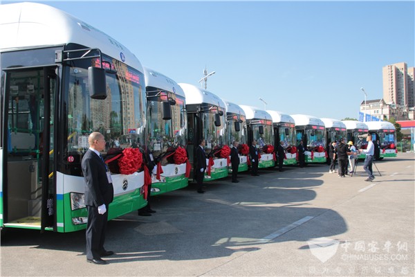 Golden Dragon Successfully Secures an Order of Fuel Cell Buses from Foshan