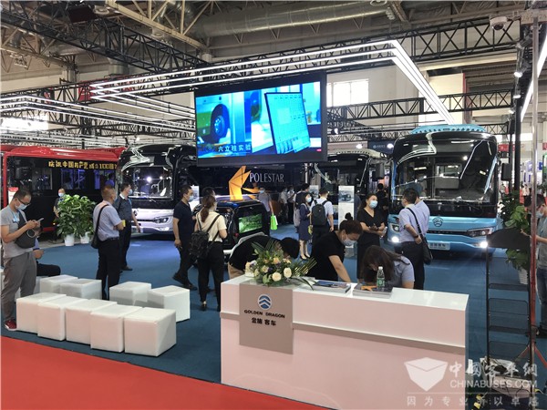 Golden Dragon Polestar Series Buses on Display at China International Exhibition on Buses, Trucks and Components