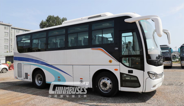 Foton AUV U8 Luxury Bus