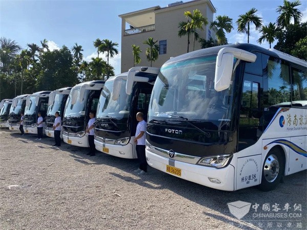Foton AUV Intercity Buses Start Operation in Sanya