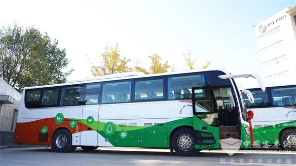 ton AUV BJ6116 Hydrogen Fuel Cell City Buses Working Smoothly in Yanqing