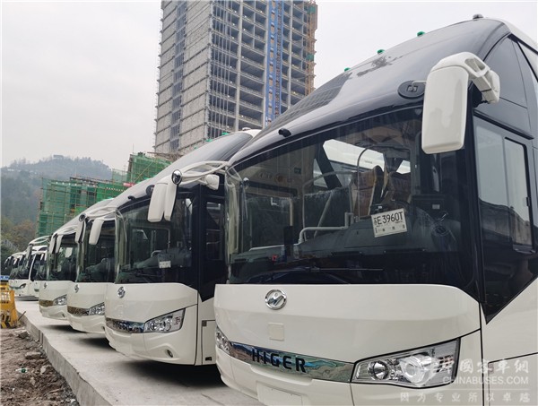 Higer Buses Provide More Comfortable and Convenient Transportation to Tourists in Wulong