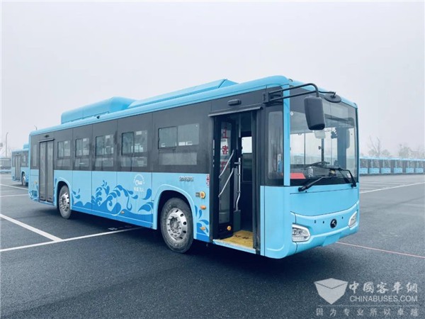 20 Units King Long Carbon-Fiber New Energy Buses Start Operation in Zhejiang