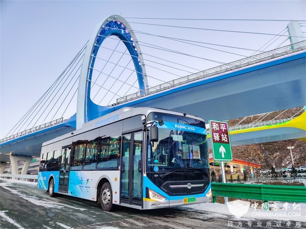 800+ Hydrogen Fuel Cell Buses Serve Beijing 2022 Winter Olympic Games