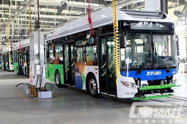 Huanghai Ensures Timely Delivery of Buses to South Korea