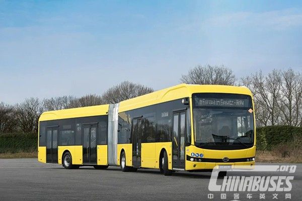 BYD Electric Bus B19 & BYD Castrosua Electric Bus Make Their Debut at 2023 UITP Summit