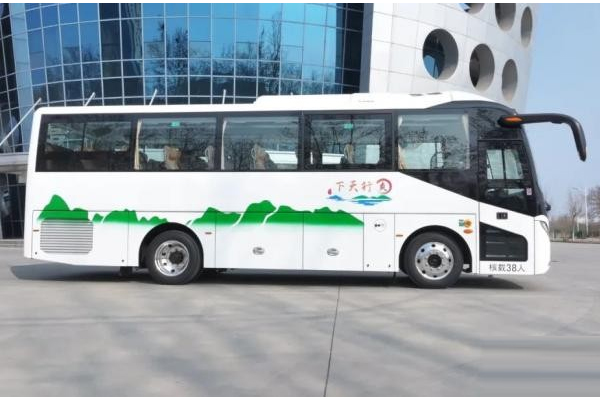 30 Zhongtong H9 Tourism Buses Delivered to Guizhou