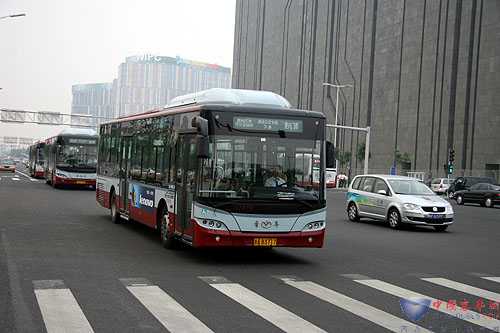 Youngman buses running in Beijing