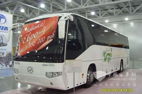 Higer bus equipped with Dongfeng Cummins Euro Ⅳ engine 
