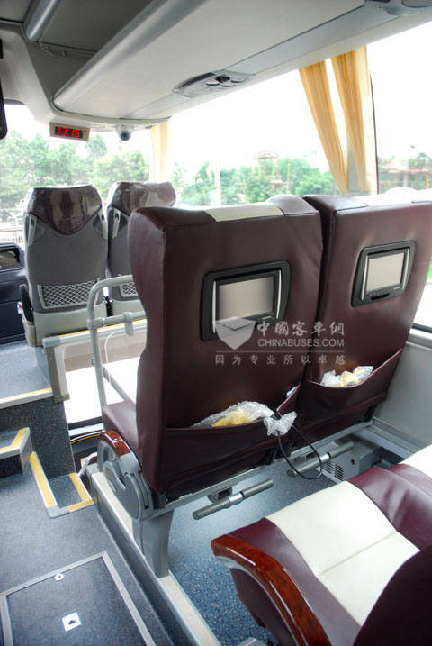 Interior decoration of Golden Dragon XML6128 luxury bus