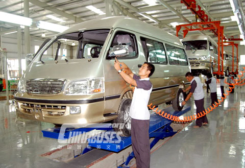 Production line of King Long light buses