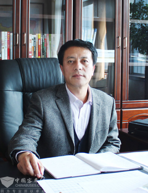 Sun Weimin, general manager of Zhongtong Bus