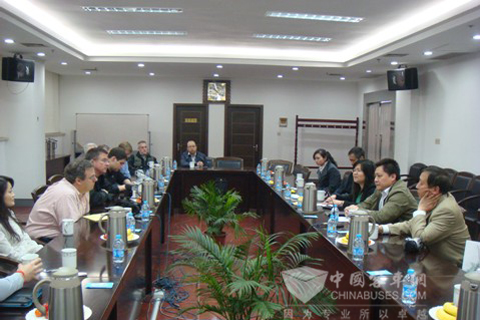 American Delegates Visits Yangxing Coach