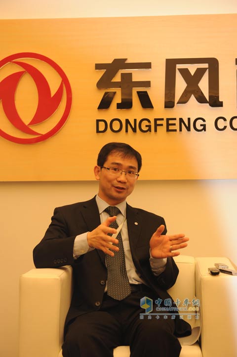 Huang Gang interviewed