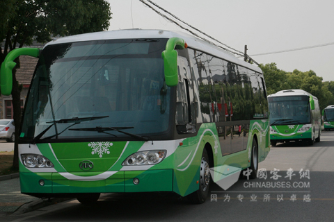 Ankai sightseeing bus in the scenic resort Mount Wutai