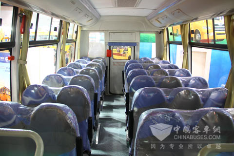 Shaanxi Euease SX6720XDF school bus inner room