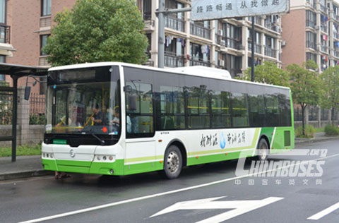 Golden Dragon Hybrid Bus