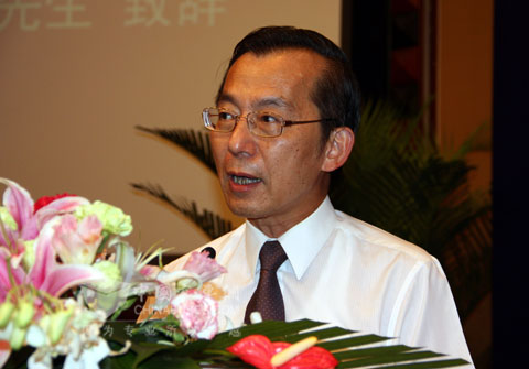 General Manager of King Long Guo, Renxiang Gave a Speech