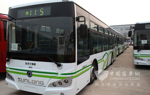 100 Sunlong Buses Put into Operation in Shanghai