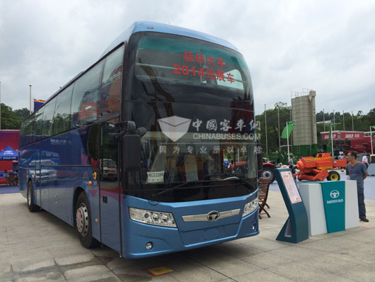 Guilin Daewoo Bus Serves the 11th China-ASEAN Expo 2014 