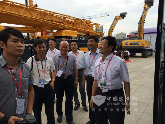 Guilin Daewoo Bus Serves the 11th China-ASEAN Expo 2014