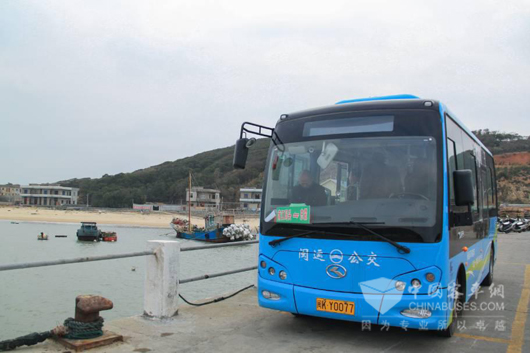 King Long Electric Buses Green Offshore Island