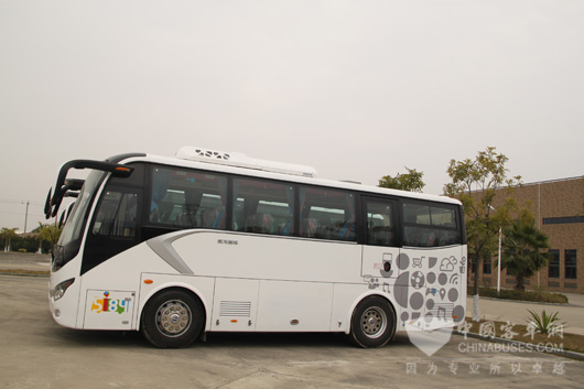 King Long Leads Fuzhou Customized Buses to Electric Era