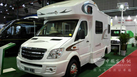 Higer Showcases Four New Bus Models at Shanghai International Auto Show