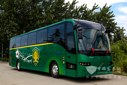 Silver Volvo9300 Buses Start Serving Beijing Guoan Football Club