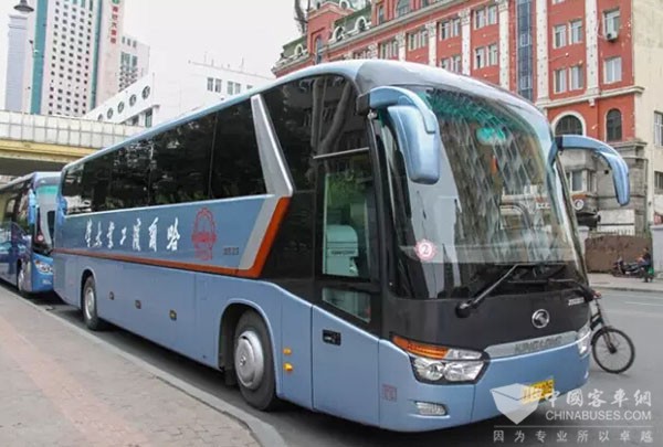 King Long Buses: A Unique Scenery on Campus Across China 