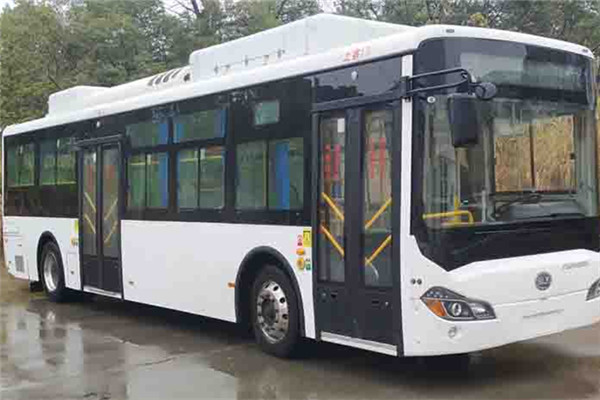 百路佳JXK6108BEV低入口公交车（纯电动19-36座）
